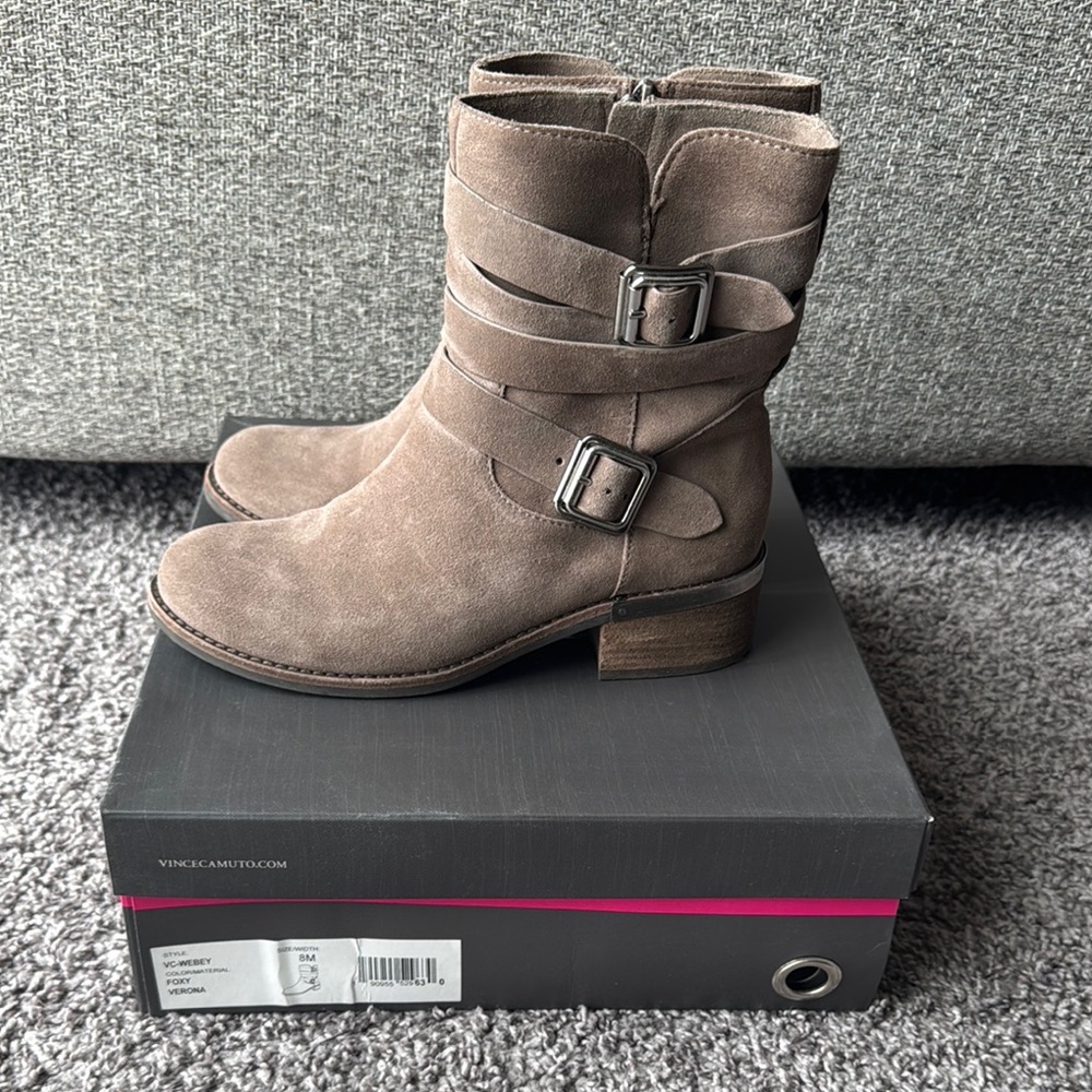 Vince Camuto Brown Ankle Boots Slouchy Design - Picture 4 of 8